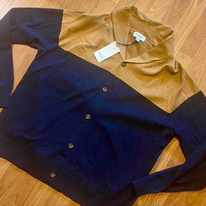 Longsleeve button up cardigan perfect for layering